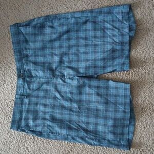 Mens cool 18 PRO dress shorts/golf shorts size 38